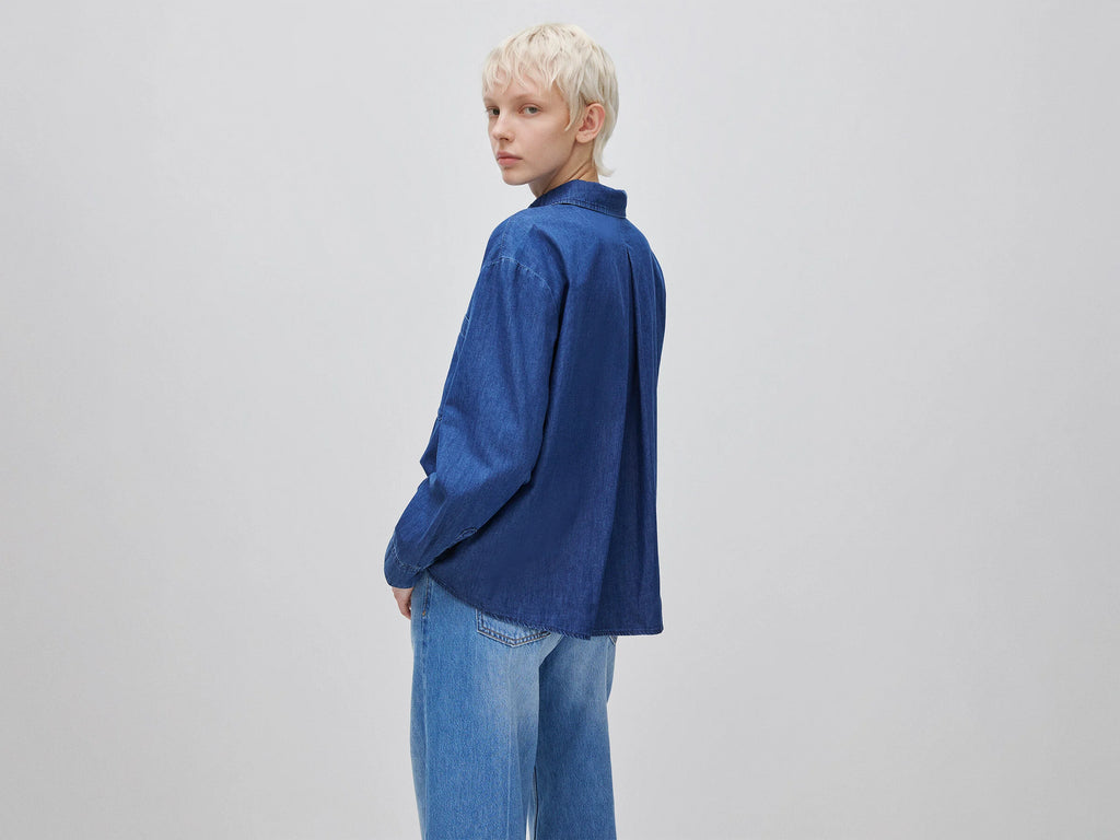 Camicia cropped in chambray