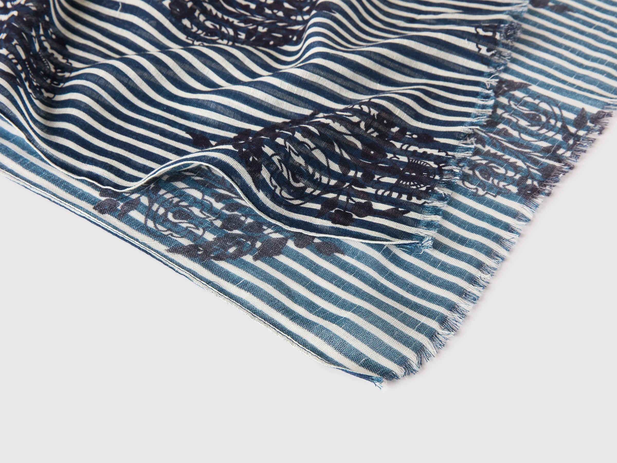 Sciarpa fantasia in misto lino