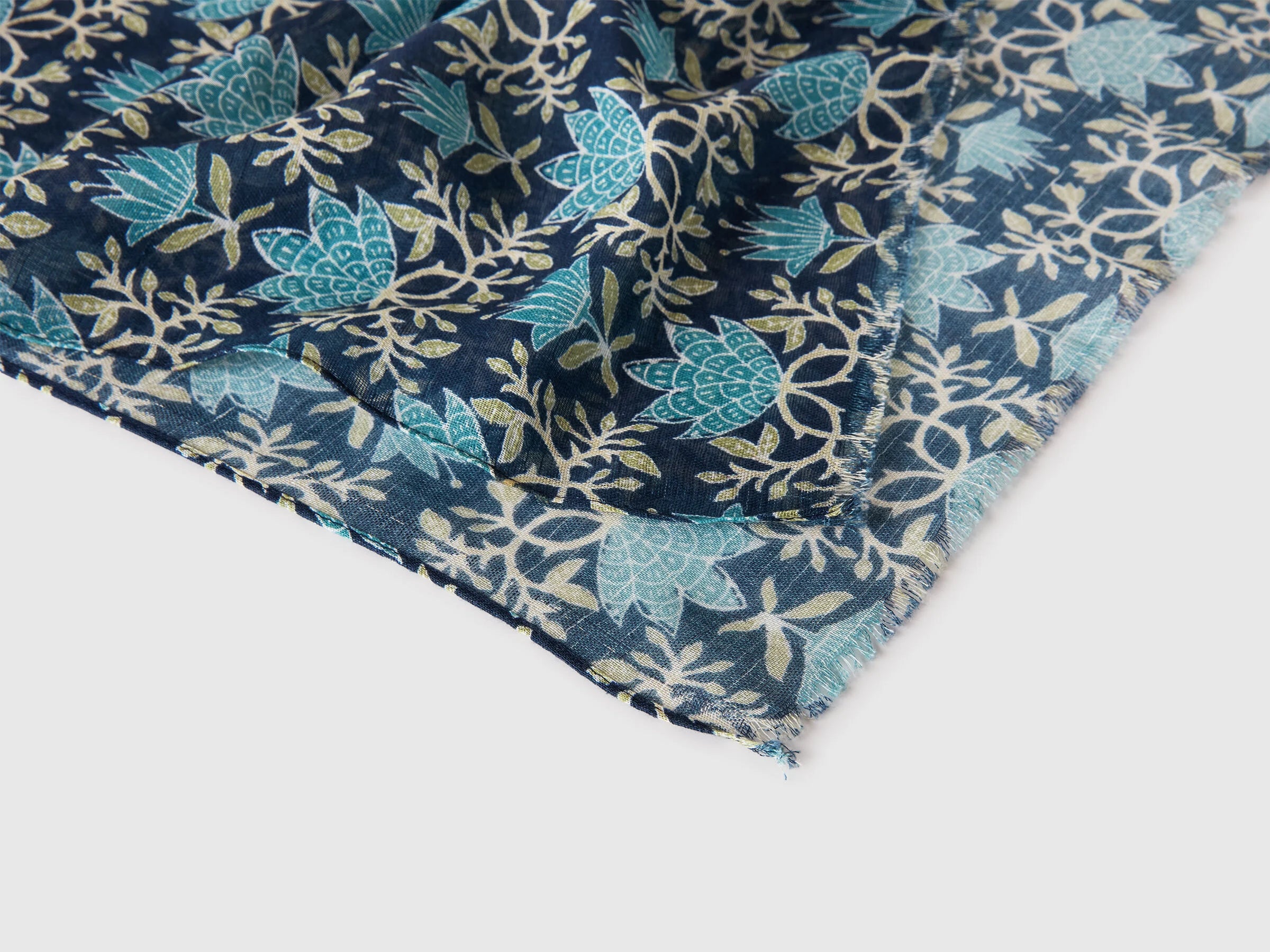 Sciarpa fantasia in misto lino