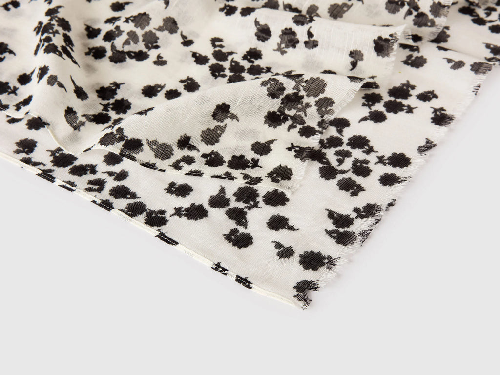 Sciarpa fantasia in misto lino